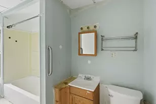 7 Preston St, Worcester, MA 01610 - Photo 30