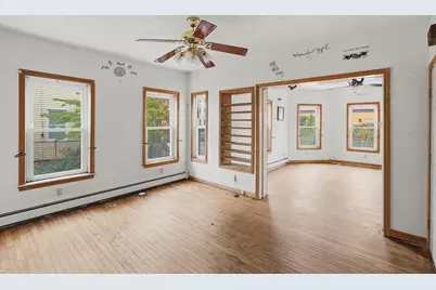 7 Preston St, Worcester, MA 01610 - Photo 14