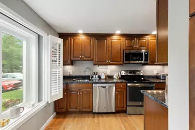 1211 Sheffield Way #1211, Saugus, MA 01906 - Photo 4