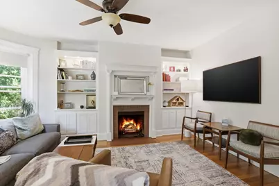 1896 Beacon St #3A, Brookline, MA 02445 - Photo 4