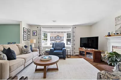 136 Maplewood Rd, Lynn, MA 01904 - Photo 4