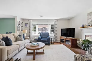 136 Maplewood Rd, Lynn, MA 01904 - Photo 4