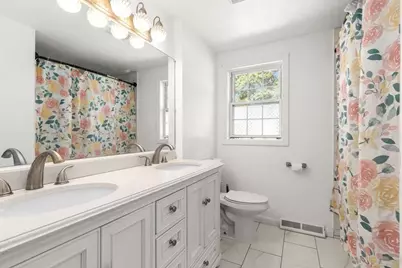 39 Frost Ave, Brockton, MA 02301 - Photo 12