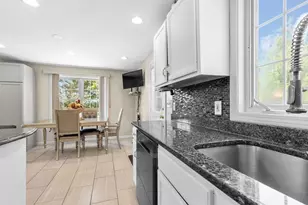 39 Frost Ave, Brockton, MA 02301 - Photo 4