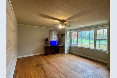 224 Greenfield Rd, Montague, MA 01351 - Photo 8
