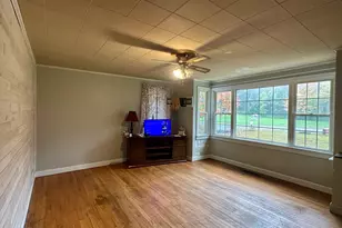 224 Greenfield Rd, Montague, MA 01351 - Photo 8