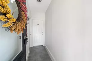 23 Green St, Salem, MA 01970 - Photo 10