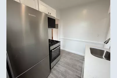 7 Grove St. #9, Boston, MA 02114 - Photo 8
