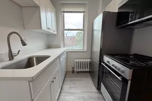 7 Grove St, Boston, MA 02114 - Photo 1