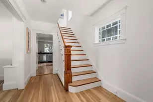 31 Loveland Rd, Brookline, MA 02445 - Photo 4