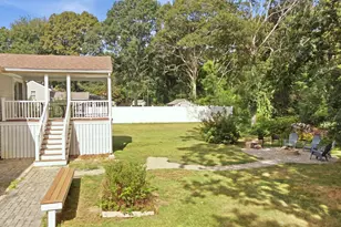 14 Bramble Bush Dr, Sandwich, MA 02644 - Photo 8