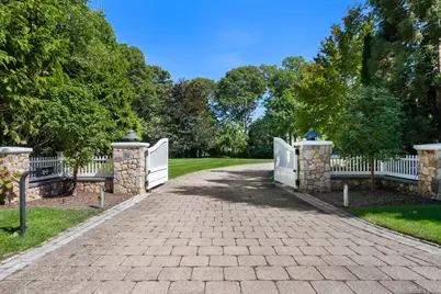 74 Garrison Ln, Barnstable, MA 02655 - Photo 10