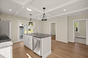 5 Maxwell St, Taunton, MA 02780 - Photo 8