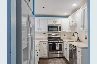 175 Littleton Road #B4, Chelmsford, MA 01824 - Photo 14
