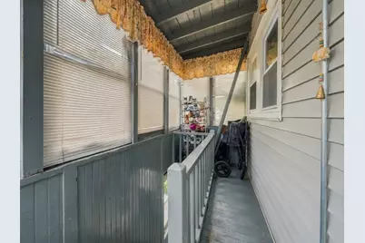 250 Davis St, New Bedford, MA 02746 - Photo 6