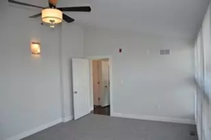 6 Admirals Wy, Chelsea, MA 02150 - Photo 12