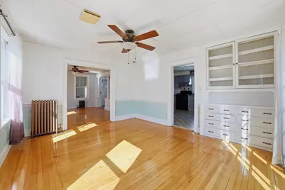 36 Putnam Ave, Lowell, MA 01851 - Photo 10