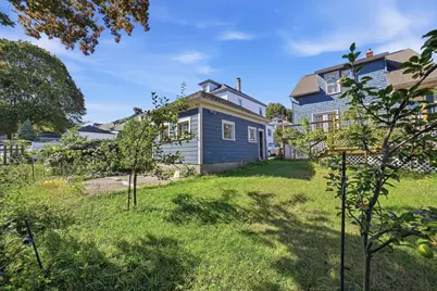 36 Putnam Ave, Lowell, MA 01851 - Photo 30