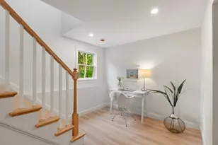 318 Essex Ave, Gloucester, MA 01930 - Photo 32