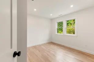 318 Essex Ave, Gloucester, MA 01930 - Photo 28