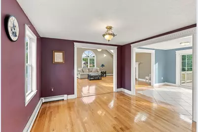 27 Charles Ave, Uxbridge, MA 01569 - Photo 14