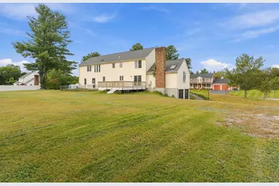 27 Charles Ave, Uxbridge, MA 01569 - Photo 38