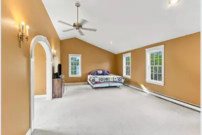 27 Charles Ave, Uxbridge, MA 01569 - Photo 22