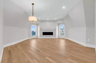 1396 Beacon St, Brookline, MA 02446 - Photo 6