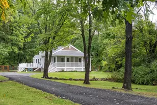 192 Vining Hill Rd, Southwick, MA 01077 - Photo 2