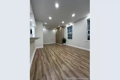 17 Bowdoin St #1B, Boston, MA 02114 - Photo 2