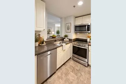 1 Nassau Street #612, Boston, MA 02111 - Photo 6