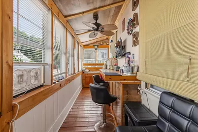 2 Franklin Ave, North Attleboro, MA 02760 - Photo 12
