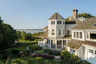 341 Standish St, Duxbury, MA 02332 - Photo 30