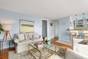 3 Cliff St, Marblehead, MA 01945 - Photo 8