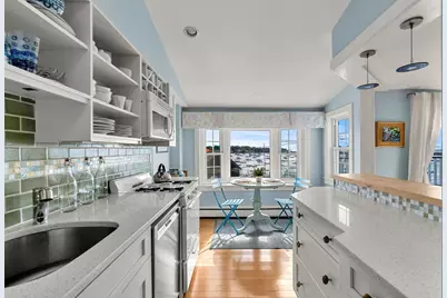 3 Cliff Street #C, Marblehead, MA 01945 - Photo 18
