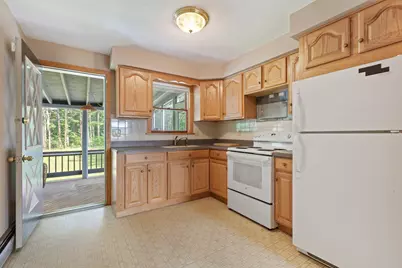 6 Tracey St, Acushnet, MA 02743 - Photo 36