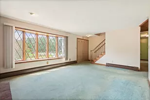 6 Tracey St, Acushnet, MA 02743 - Photo 10
