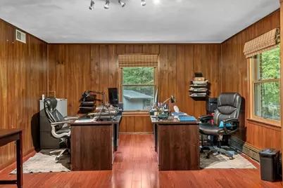 331 Mountain St, Sharon, MA 02067 - Photo 16