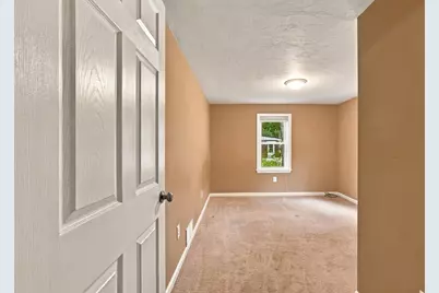 181 Dwelley St, Pembroke, MA 02359 - Photo 34