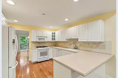 104 Dahlia Drive #104, Wayland, MA 01778 - Photo 6