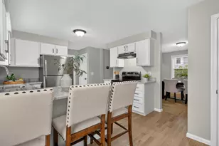 18 Fairway Cir, Natick, MA 01760 - Photo 12