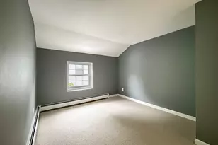 28 Wells Ave, Chicopee, MA 01020 - Photo 16