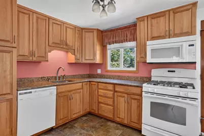 3 Old Colony Rd, Burlington, MA 01803 - Photo 14