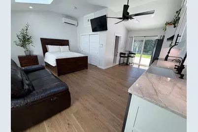 79 D Drive #B, Westport, MA 02790 - Photo 2