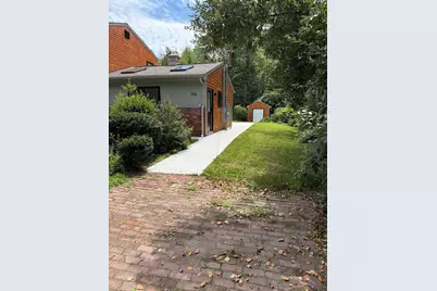 79 D Drive #B, Westport, MA 02790 - Photo 8