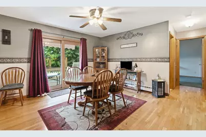 7 Thompson Street, Palmer, MA 01069 - Photo 14