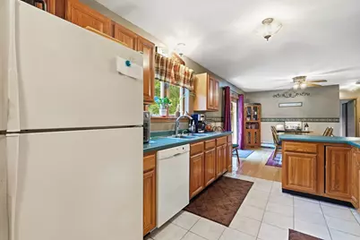7 Thompson Street, Palmer, MA 01069 - Photo 18