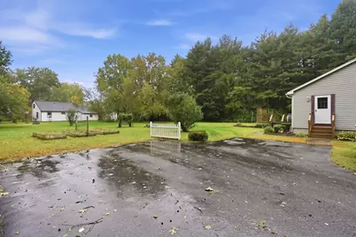 7 Thompson Street, Palmer, MA 01069 - Photo 36
