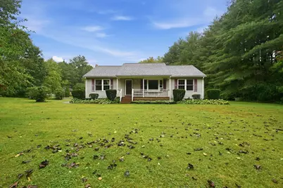 7 Thompson Street, Palmer, MA 01069 - Photo 2