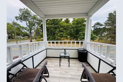 130 Myrtle St, Springfield, MA 01151 - Photo 4